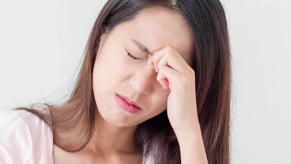 Viêm kết mạc dị ứng: Nguyên nhân, triệu chứng và cách kiểm soát