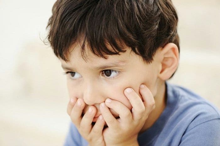 Bệnh rỗ não ở trẻ em: Nguyên nhân, dấu hiệu và cách điều trị