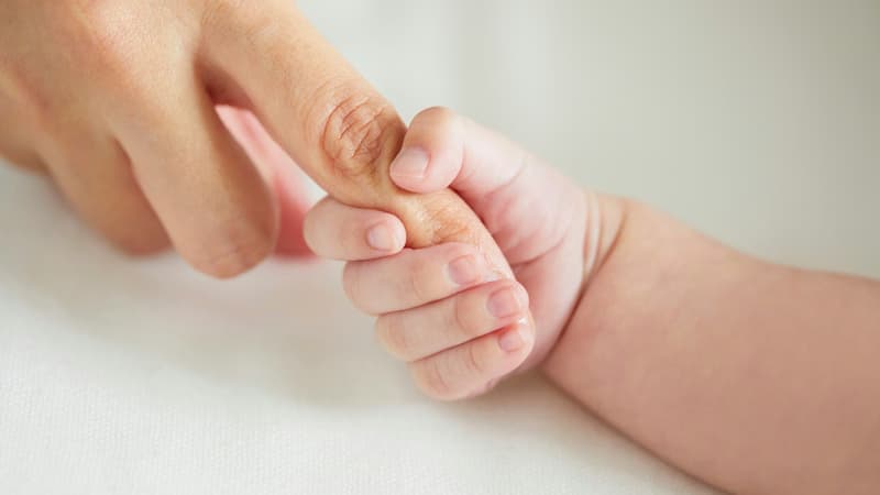 Trẻ thiếu canxi ngủ không ngon: Nguyên nhân và cách khắc phục