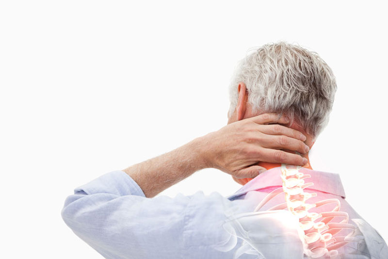 Đau nhức xương khớp ở người lớn tuổi: Cách chăm sóc hiệu quả