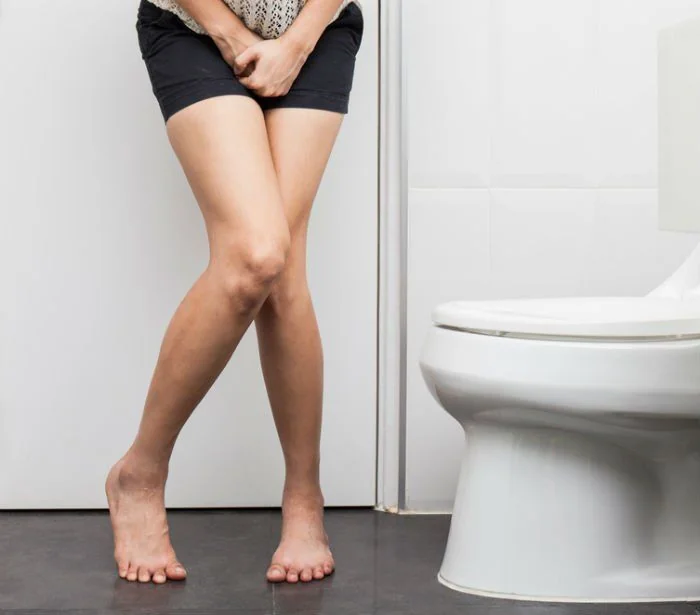 Người phụ nữ có dấu hiệu tiểu không tự chủ
