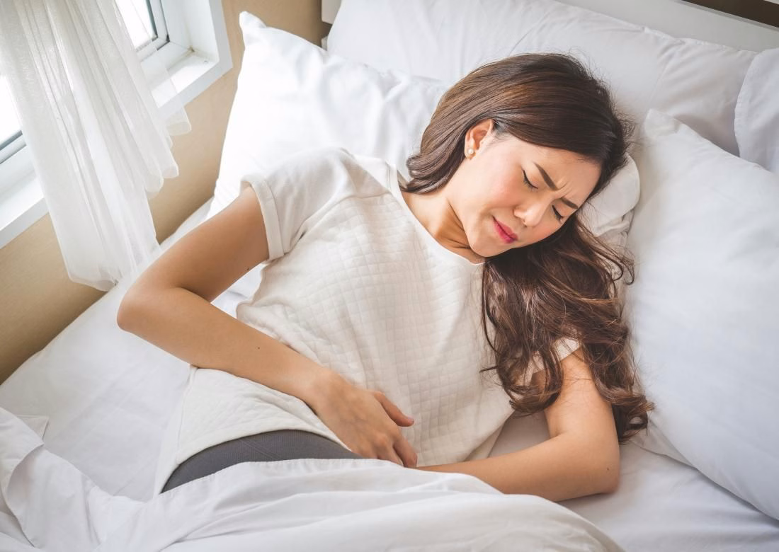 Sơ đồ minh họa hệ trục hạ đồi tuyến yên buồng trứng điều hòa chu kỳ kinh nguyệt