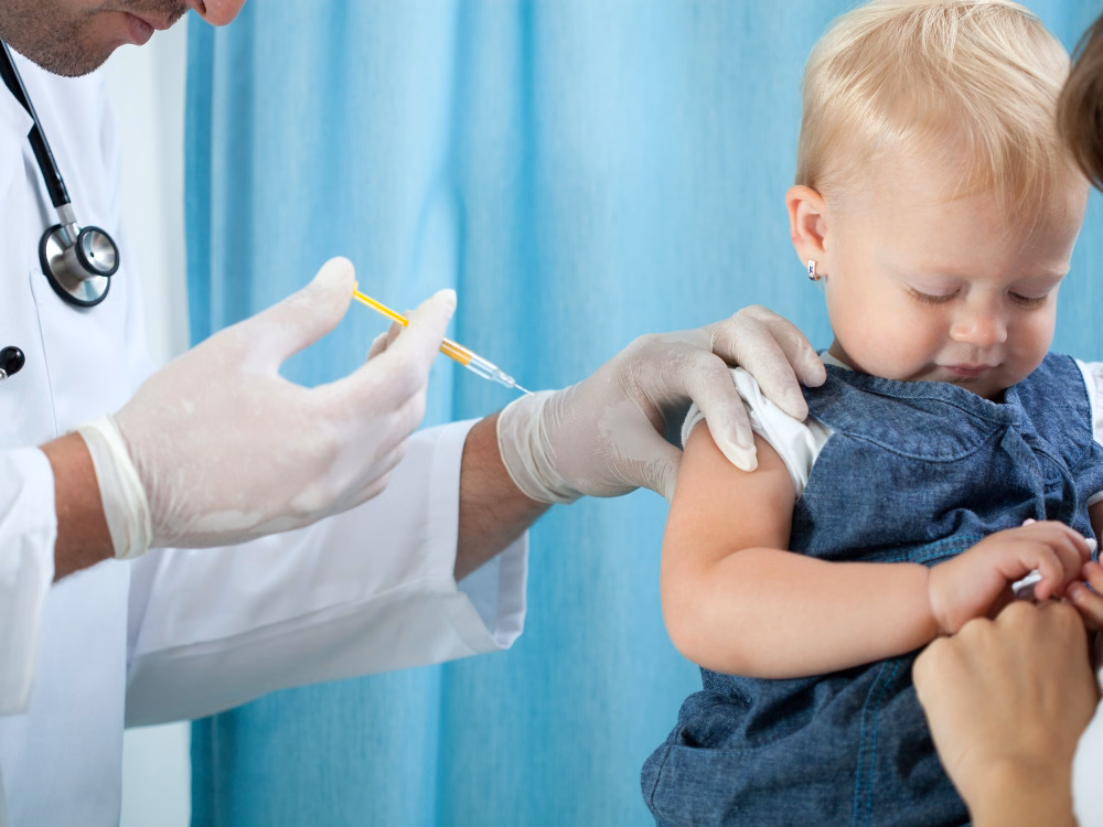 Minh họa các cơ quan và dị tật thường gặp ở trẻ sơ sinh mắc hội chứng Rubella bẩm sinh