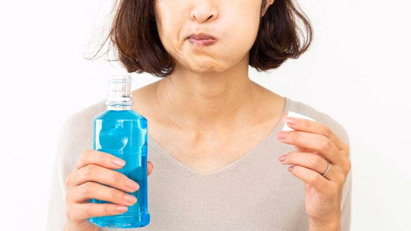 Dung dịch sát khuẩn Chlorhexidin gluconate được sử dụng trong y tế và nha khoa