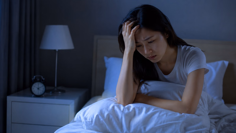 Đậu xanh tươi và các món ăn chế biến từ đậu xanh hỗ trợ dinh dưỡng cho người mất ngủ
