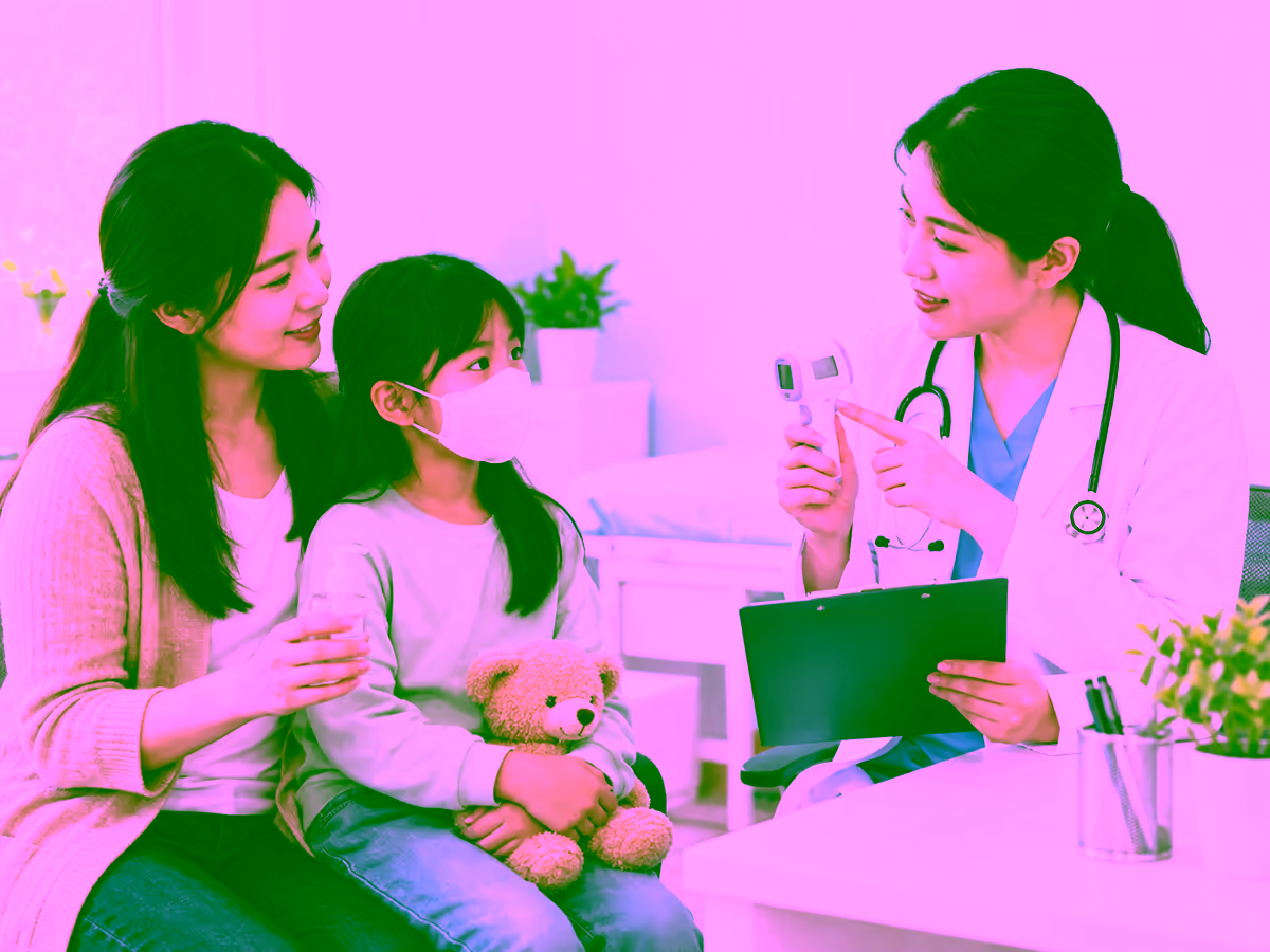Bác sĩ hướng dẫn nhận diện và phòng ngừa cúm A cho trẻ