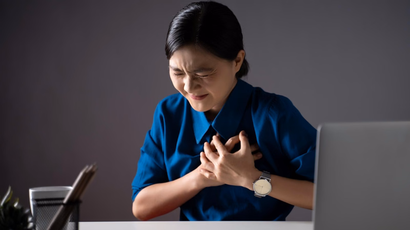 Biểu hiện đau đầu choáng váng buổi sáng có thể là tín hiệu cảnh báo huyết áp cao