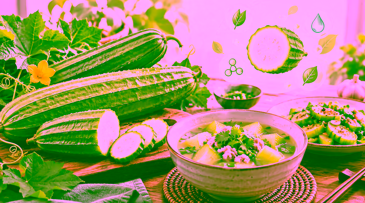 Mướp khía tươi, lát cắt và món ăn bổ sung rau xanh