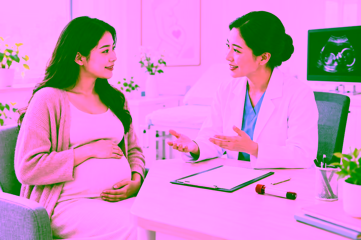 Bác sĩ tư vấn xét nghiệm sàng lọc NIPT