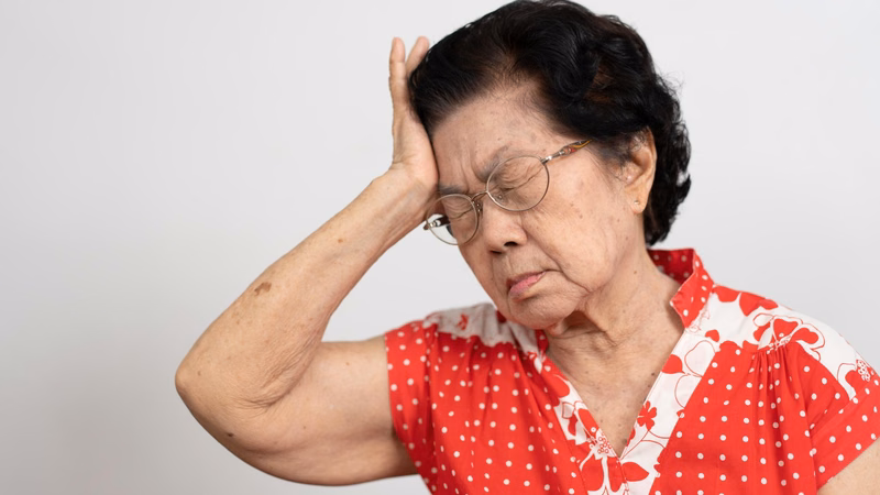 Hình ảnh mô phỏng hiện tượng mô não bị sưng phù do tích tụ dịch làm tăng áp lực nội sọ