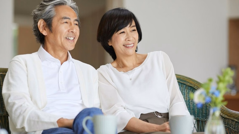 Các giải pháp lối sống và chăm sóc y khoa hỗ trợ cải thiện sinh lý nữ ở tuổi 53