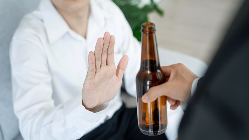 Thói quen tiêu thụ rượu bia điều độ giúp bảo vệ sức khỏe tim mạch