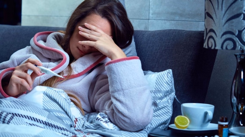 Xét nghiệm máu theo dõi chỉ số tiểu cầu và quá trình hồi phục ở người bệnh sốt xuất huyết