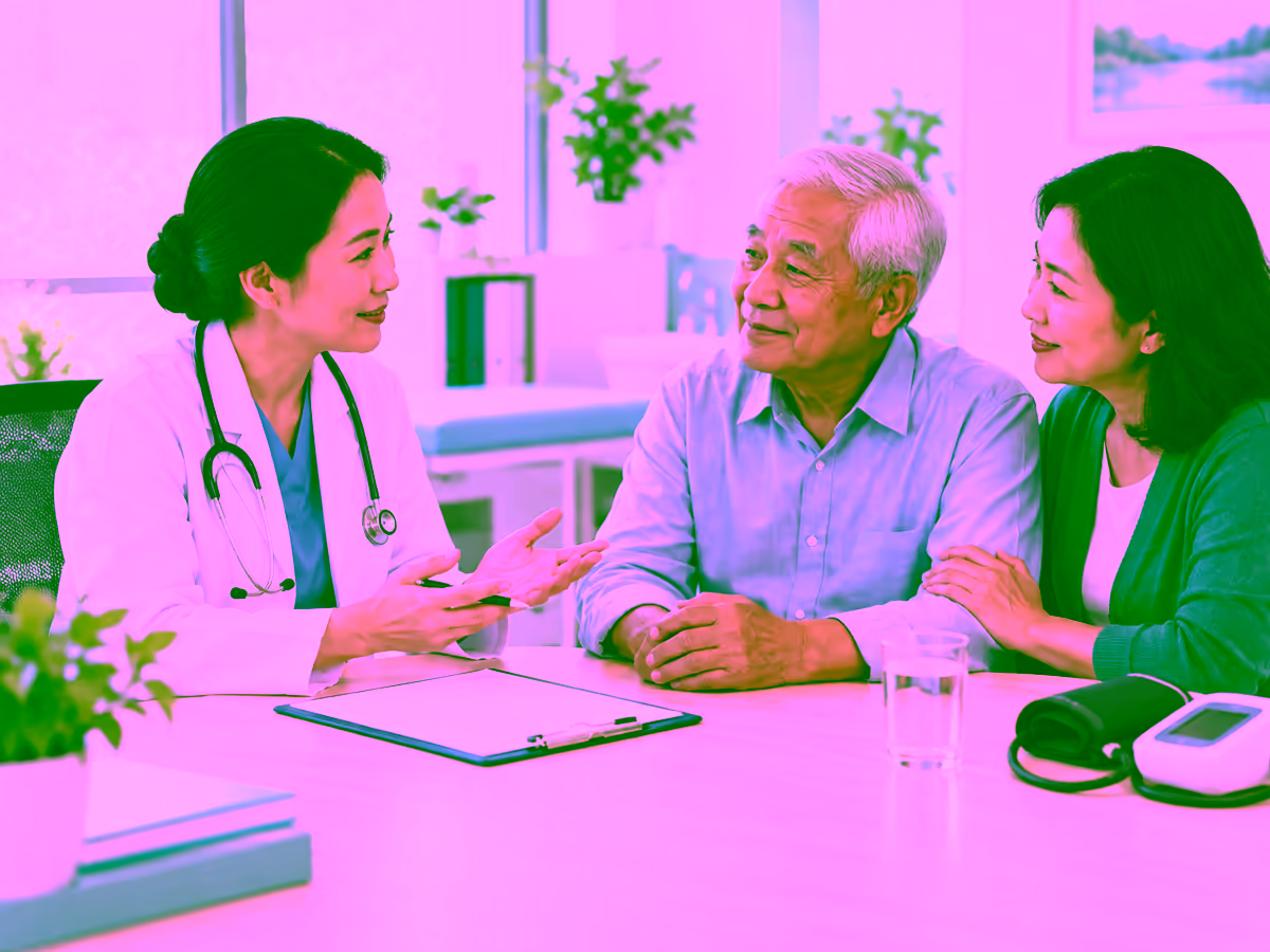 Bác sĩ thận học tư vấn chăm sóc người cao tuổi suy thận