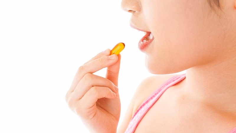 Dược sĩ tư vấn lựa chọn và sử dụng thuốc bổ brain an toàn