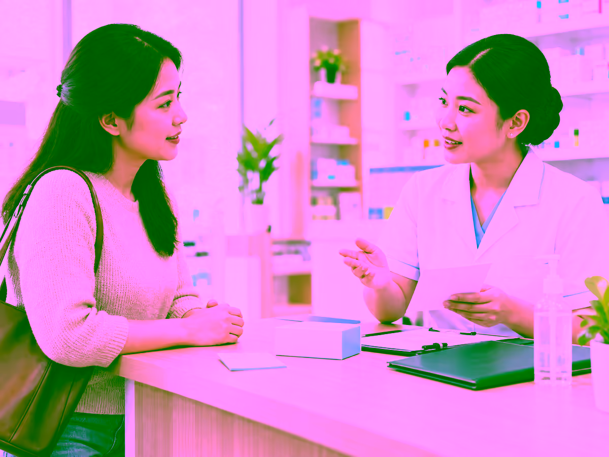 Dược sĩ tư vấn nơi tiêm vắc xin cúm và lưu ý trước khi tiêm