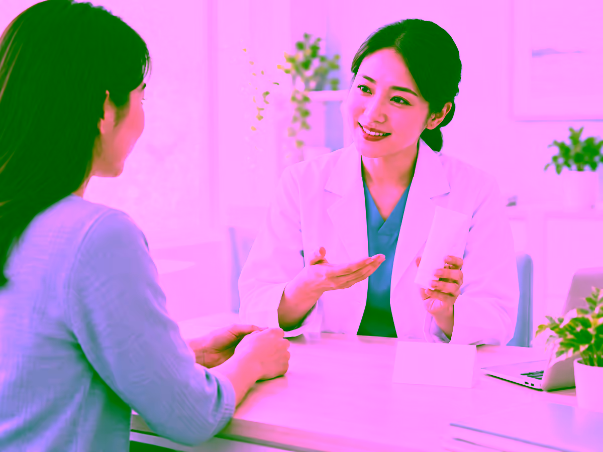 Bác sĩ da liễu tư vấn chăm sóc bệnh tổ đỉa