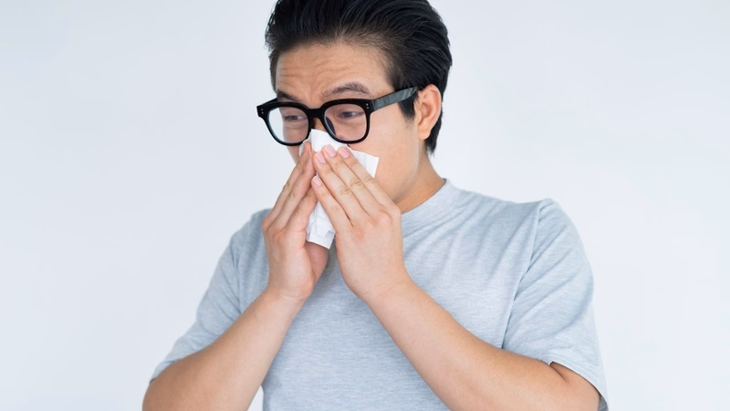 Hình ảnh thăm khám tai mũi họng đánh giá tình trạng viêm xoang cho công dân