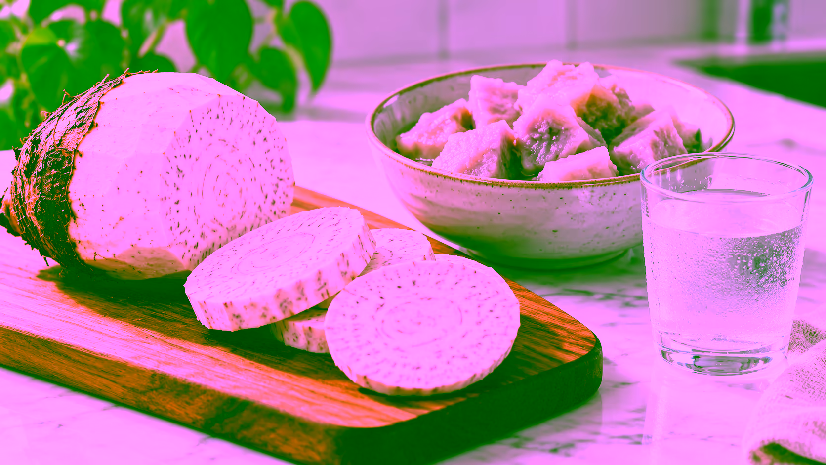 Minh hoạ khoai ngứa trong bữa ăn