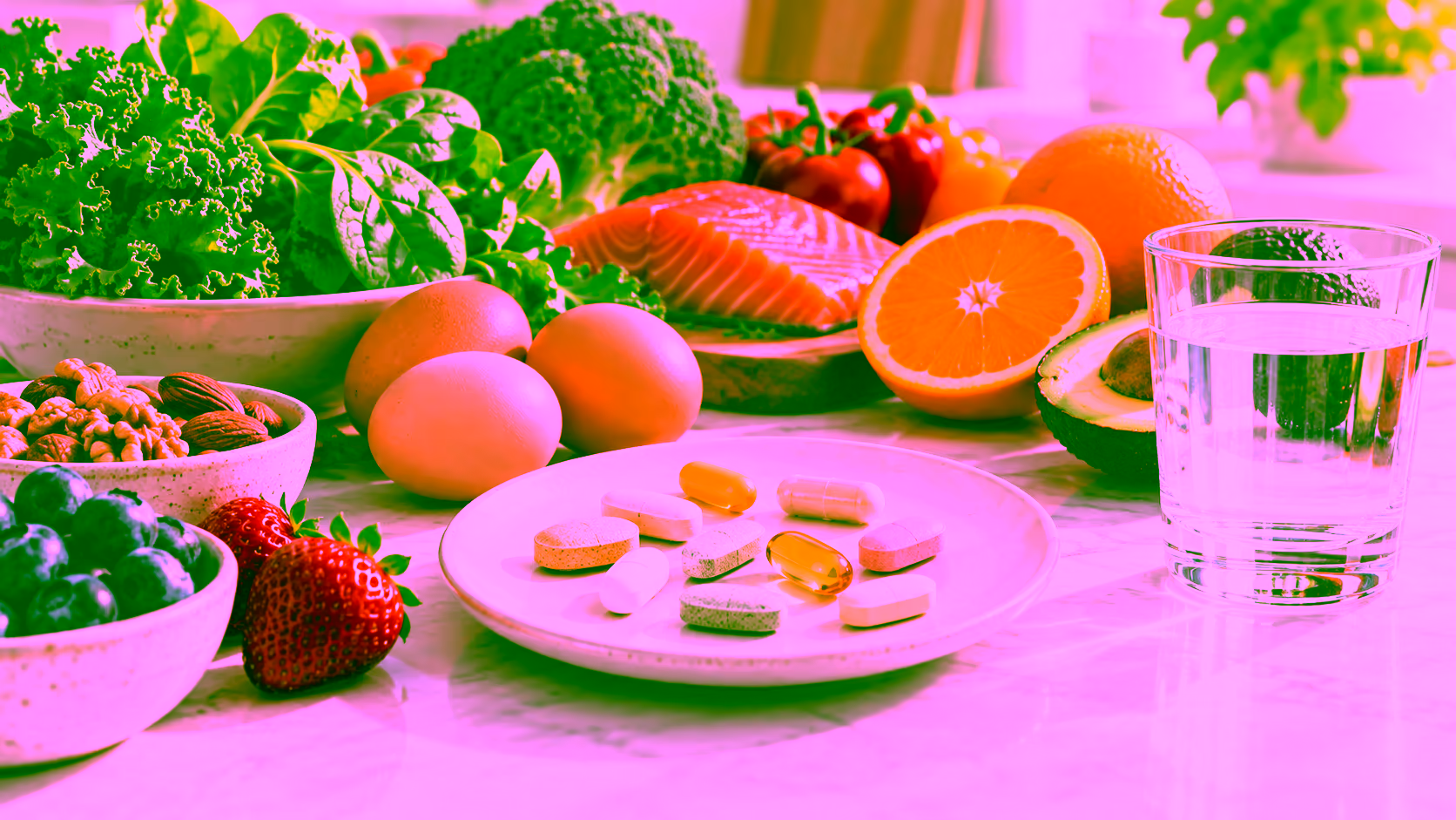Minh hoạ vitamin tổng hợp và thực phẩm